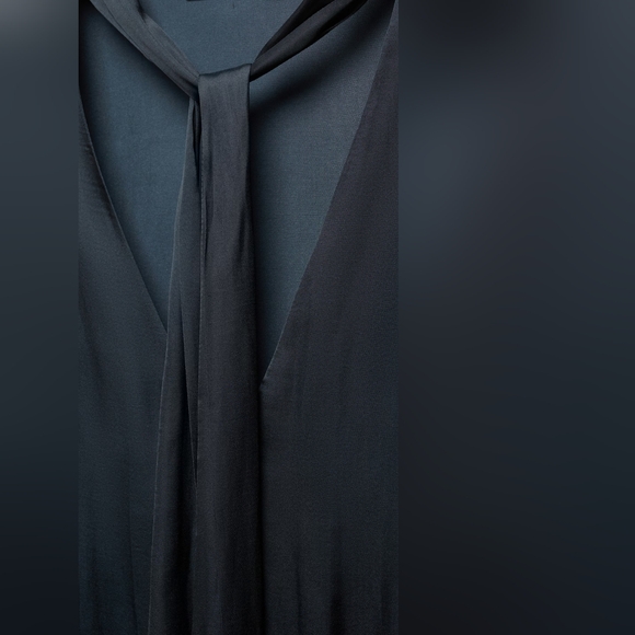 MANGO Bow satin blouse - Picture 2 of 7